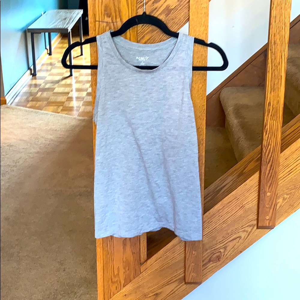 Old Navy Active Gray workout tank size XS